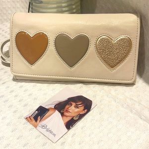 Brighton Leather Wallet organizer crossbody hearts 💕